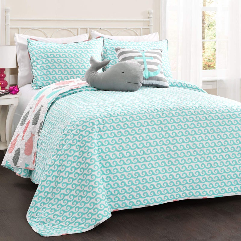 Lush Decor Whale Kids Reversible 5 Piece Quilt Bedding Set with Sham and Decorative Throw Pillows, Full/Queen, Pink & Aqua - Image 2