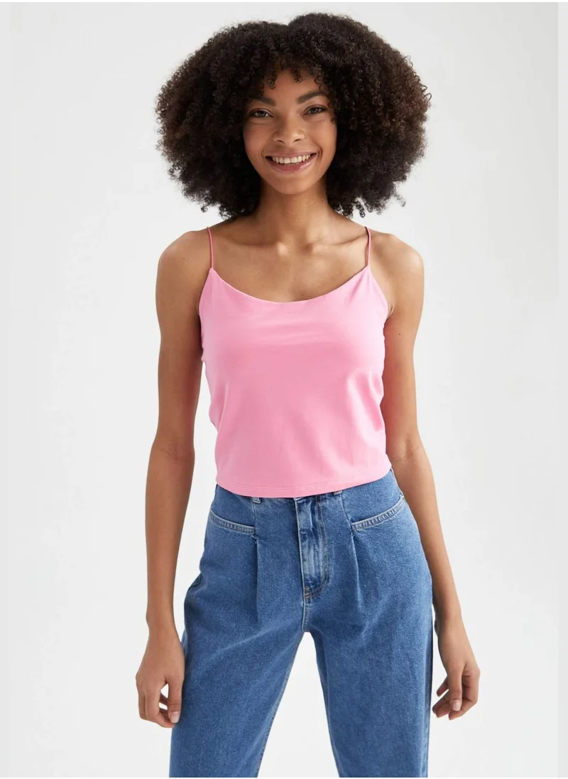 ديفاكتو Basic Spaghetti Strap Tank Top