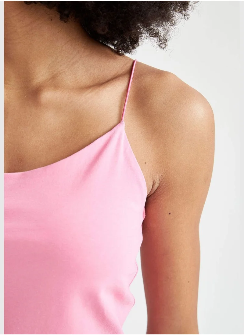 ديفاكتو Basic Spaghetti Strap Tank Top