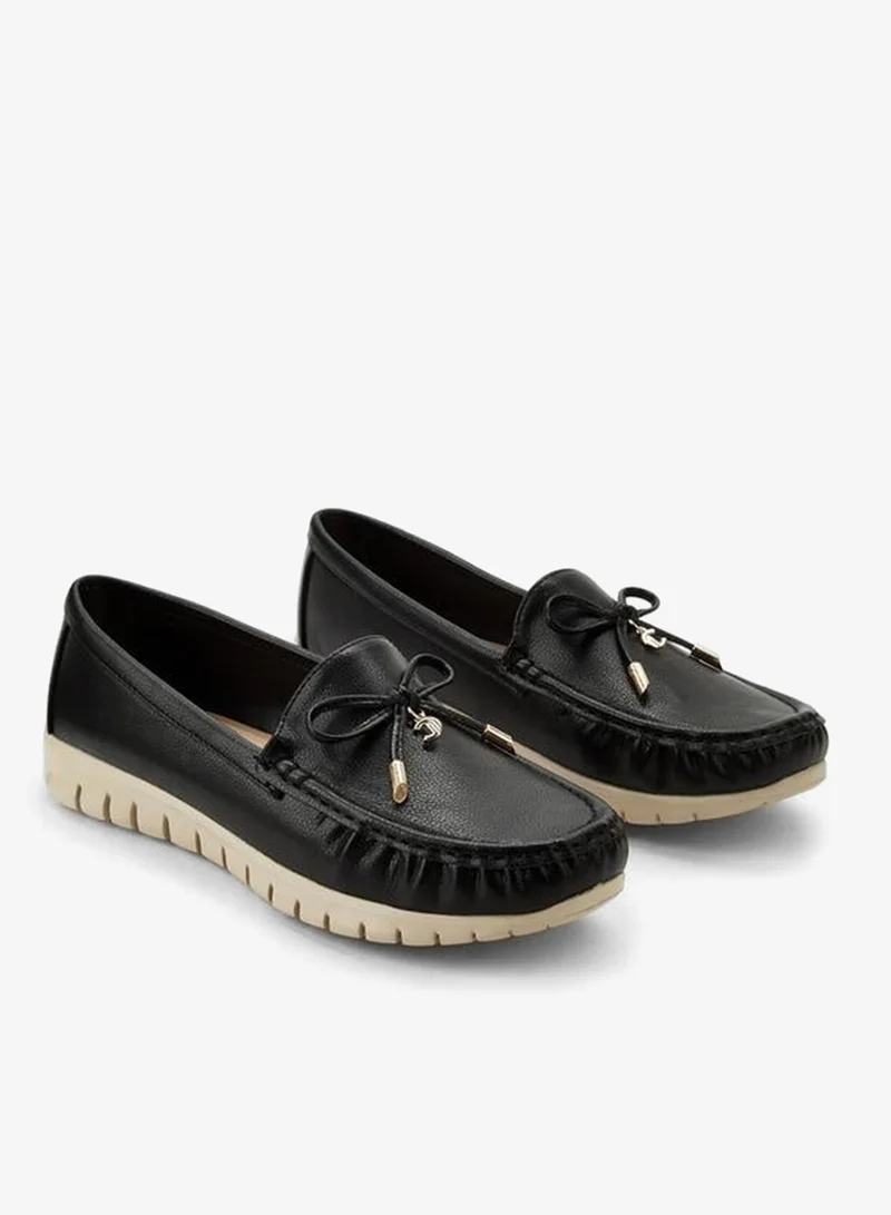 لو كونفورت حذاء نسائي بتفاصيل فيونكة