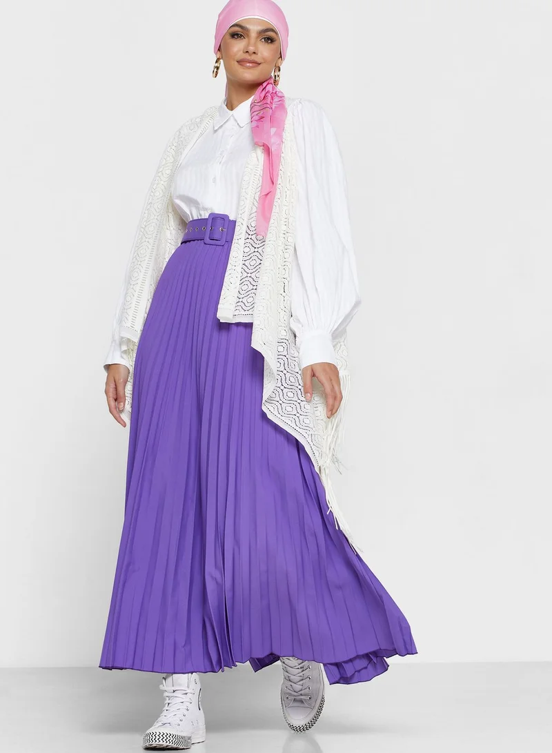 Khizana Pleated Skirt With Belt