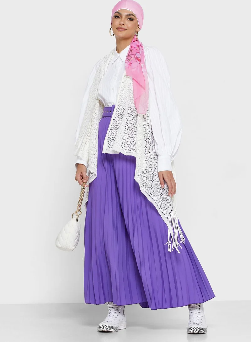 Khizana Pleated Skirt With Belt