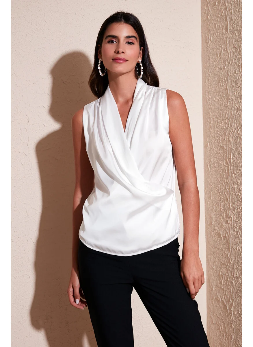 Lela Double Breasted Collar Sleeveless Satin Blouse Women's Blouse 611BZ0341