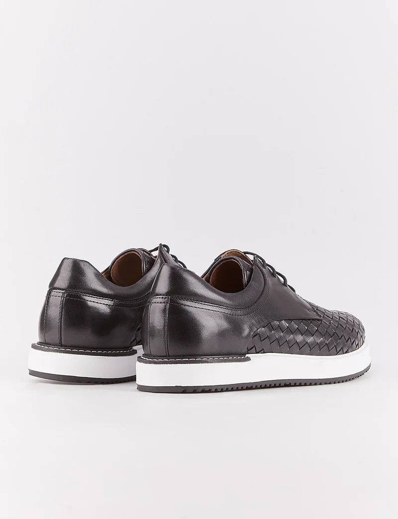 كاباني Genuine Leather Black Braided Laced Men's Casual Shoes
