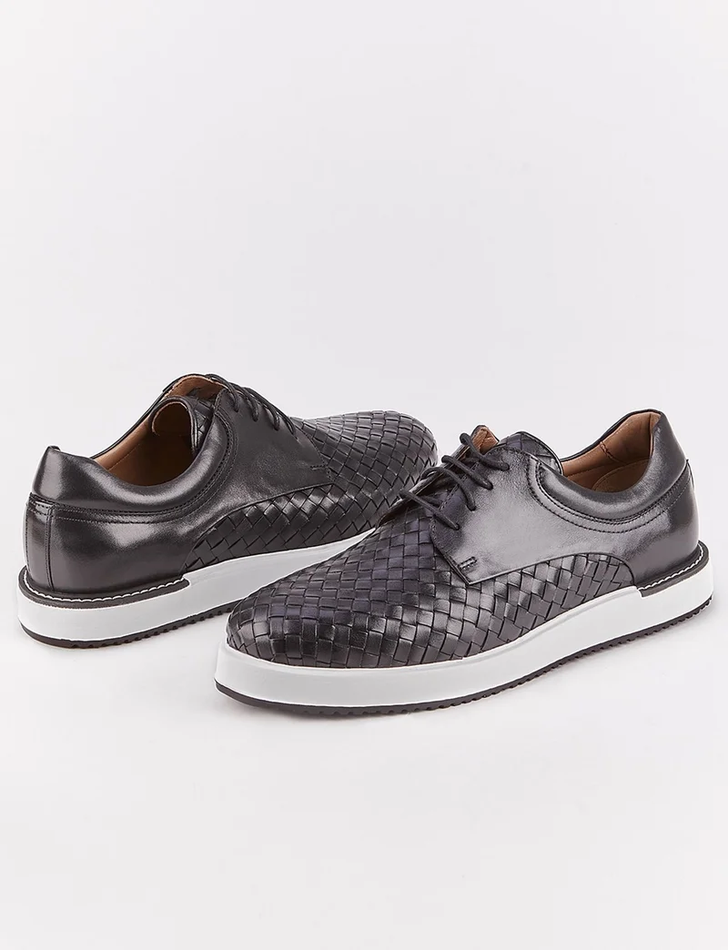 كاباني Genuine Leather Black Braided Laced Men's Casual Shoes