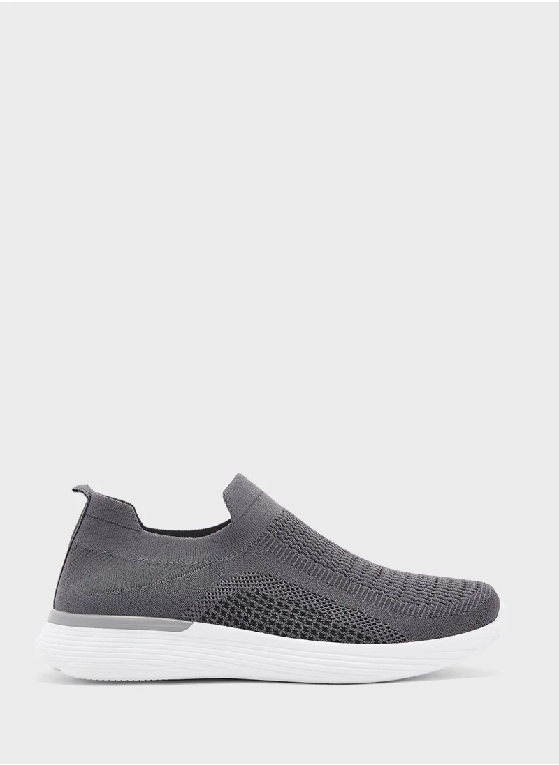 سفنتي فايف Knitted Casual Slip Ons