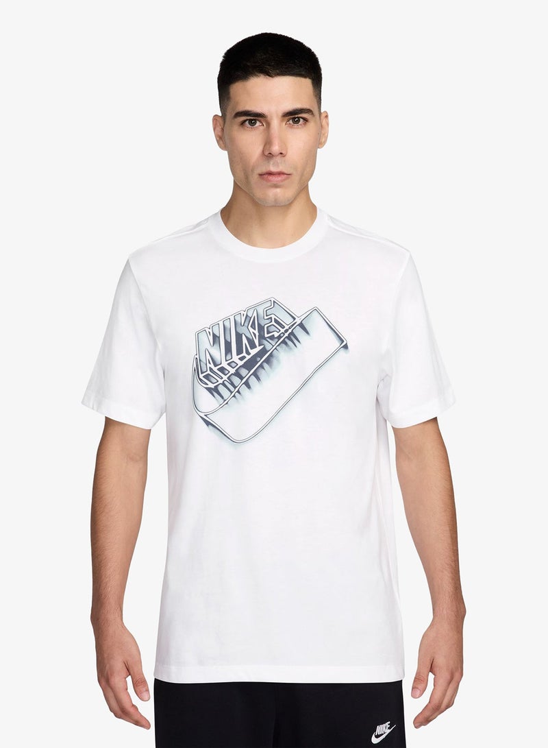 Nike Nsw Standard Blur Futura T-Shirt - Image 3