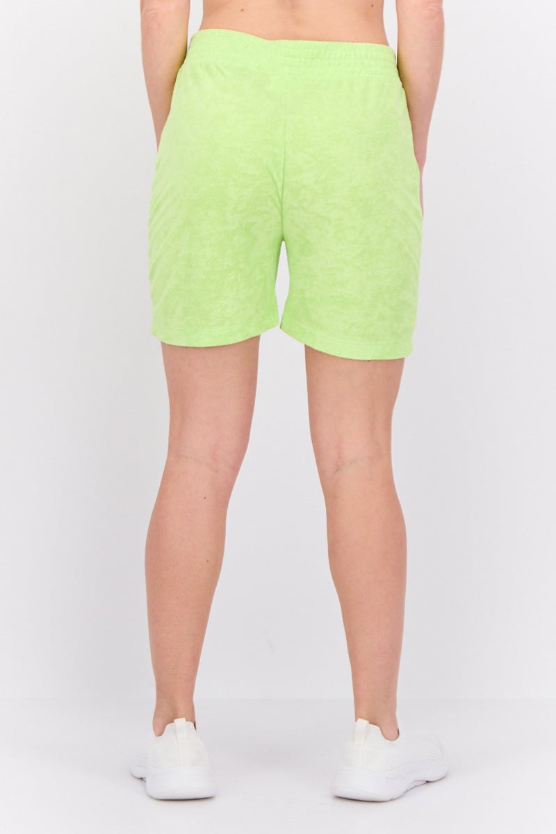 Juicy Couture شورتات أساسية منسوجة للنساء، لون ليموني - Image 3