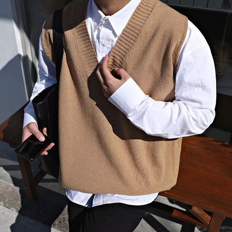 Women'S Vest Jacket Men'S Korean Style Distinctive Ins Hong Kong Style V-Neck Sweater Vest Loose Lazy Solid Color Knitted Vest For - Image 4