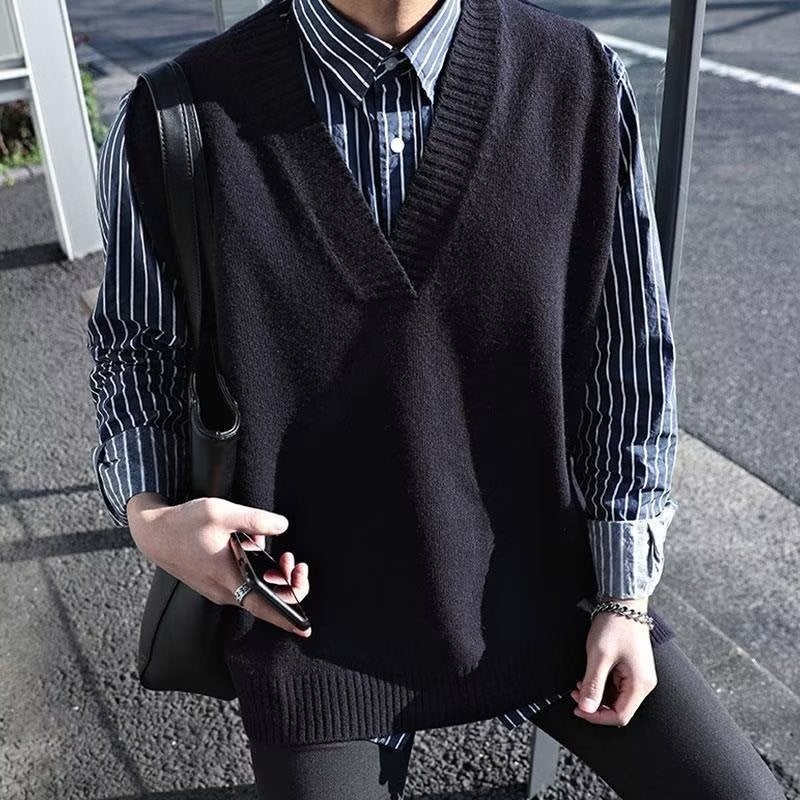 Women'S Vest Jacket Men'S Korean Style Distinctive Ins Hong Kong Style V-Neck Sweater Vest Loose Lazy Solid Color Knitted Vest For - Image 2