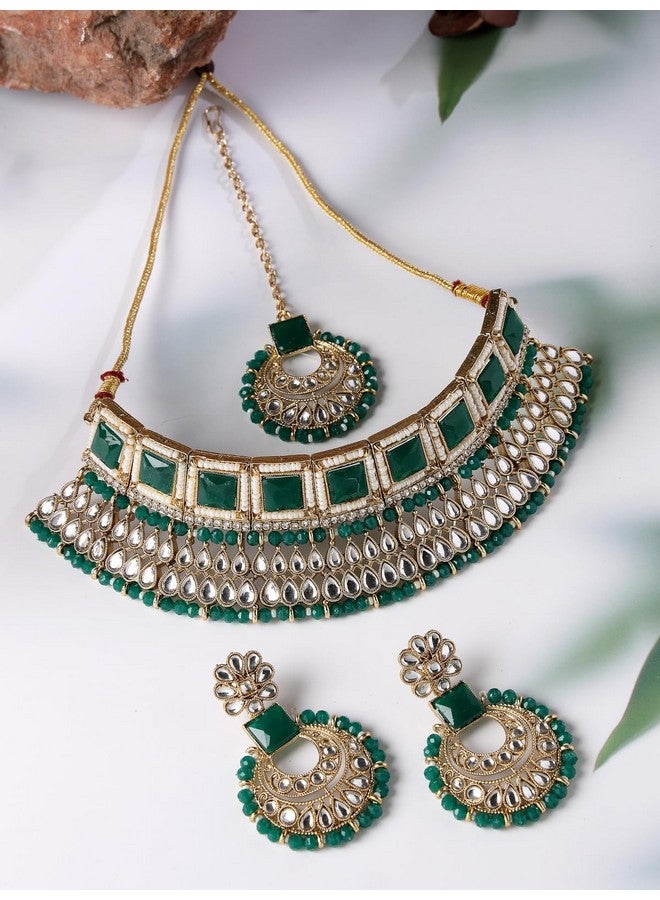 Sukkhi Sukkhi Classical Traditional Gold Plated Green Kundan & Beads Choker Necklace Set With Earring And Maangtika | Jewellery Set For Women (NS105552)  - Image 4