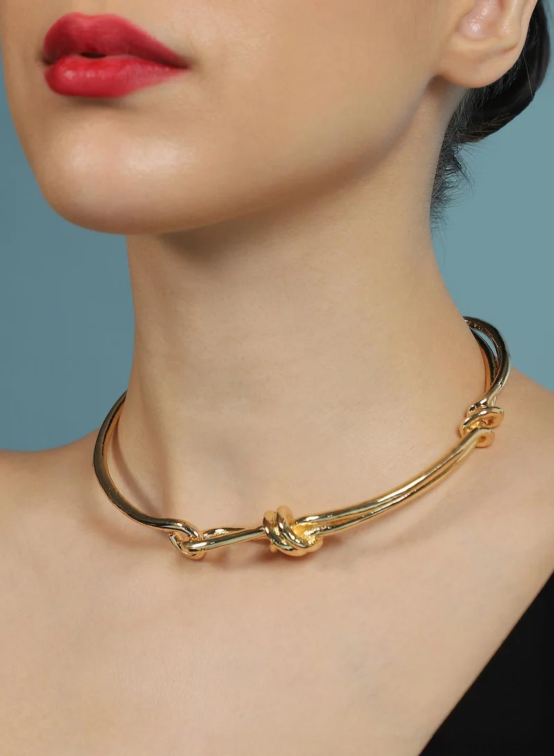 SOHI SOHI Women The Knotted-Bar Collar Necklace | California  Colour | One-Size | Metallic Alloy Material | S-Hook Closure | Necklace For Casual & Evening Wear