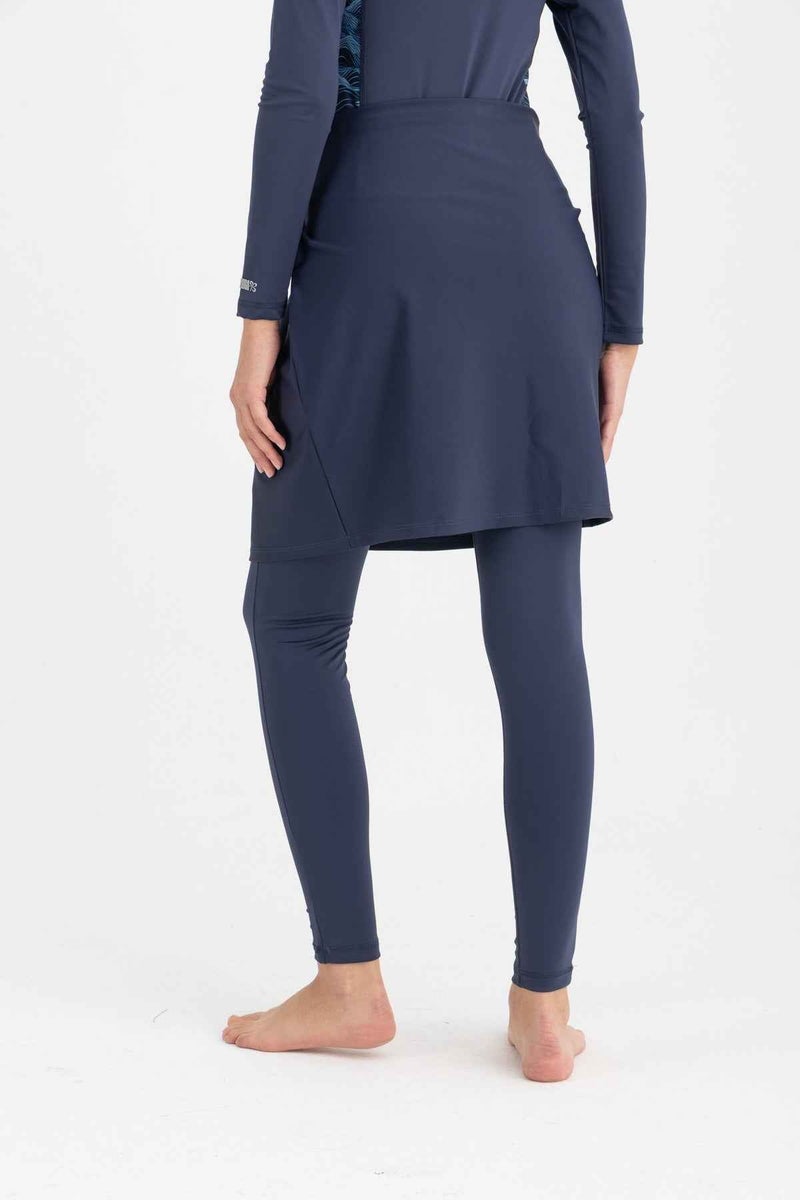 Libra Sport Beach Wrap - Navy - Image 5