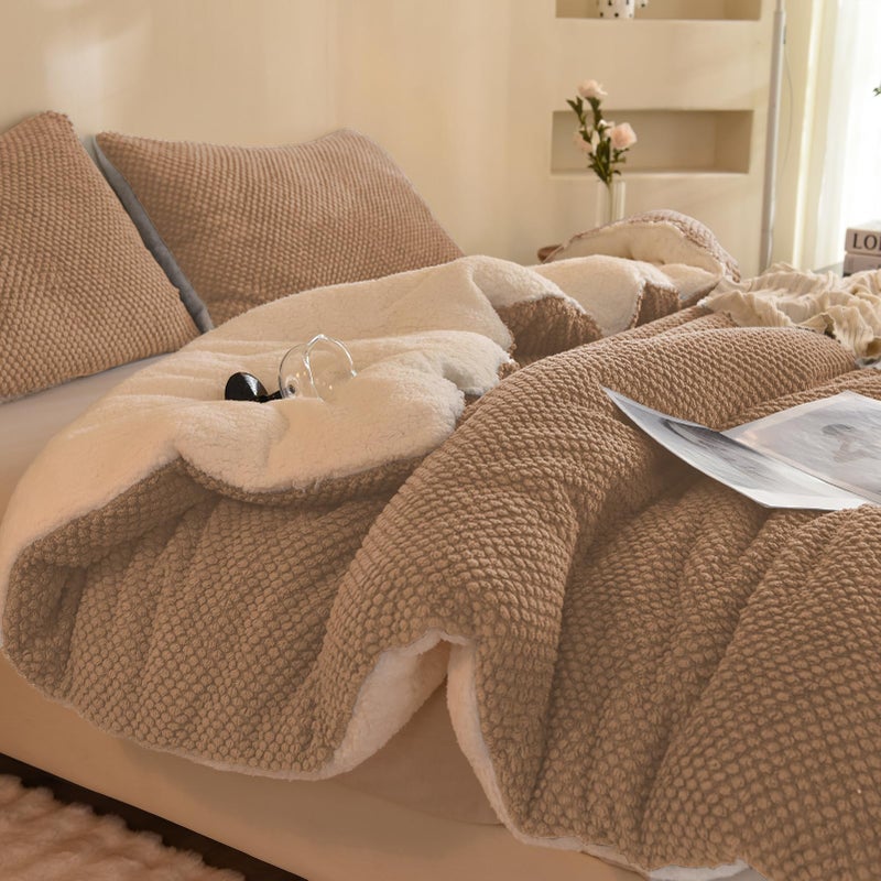 LLanCL 3D Jacquard Design Comforter Set, Luxury Cozy Sherpa Fur Plush 3-Pieces Ultra-Soft Warm Sets Bedding with 2 Pillowcases (Queen Size 90"x90", Beige) - Image 1