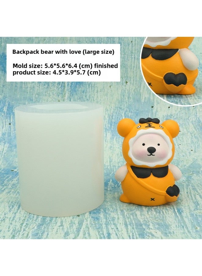 Korean-style Leather Rabbit Dinosaur Biscuit Lop Rabbit Bear Sofa Panda Aromatherapy Plaster Silicone Mold-Color:2 Large Back Love Backpack Bear  - Image 1