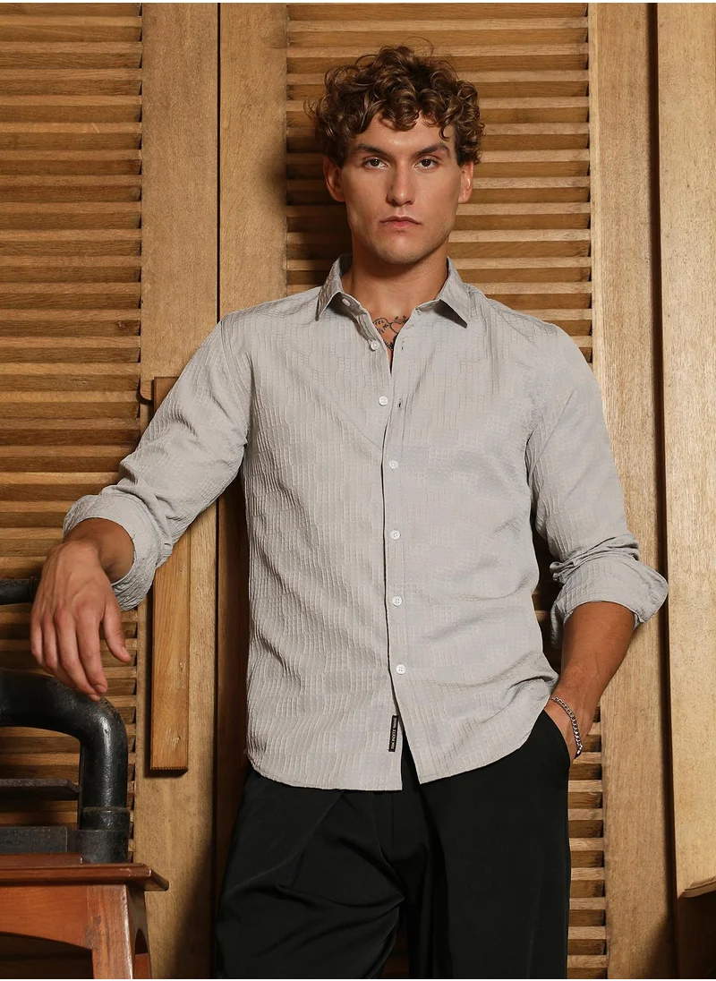 كامبوس سوترا Men's Cloud Grey Grid-Check Tactile Shirt For Casual Wear | Spread Collar | Long Cuffed Sleeves | Button Closure | Shirt Crafted With Comfort Fit For Everyday Wear