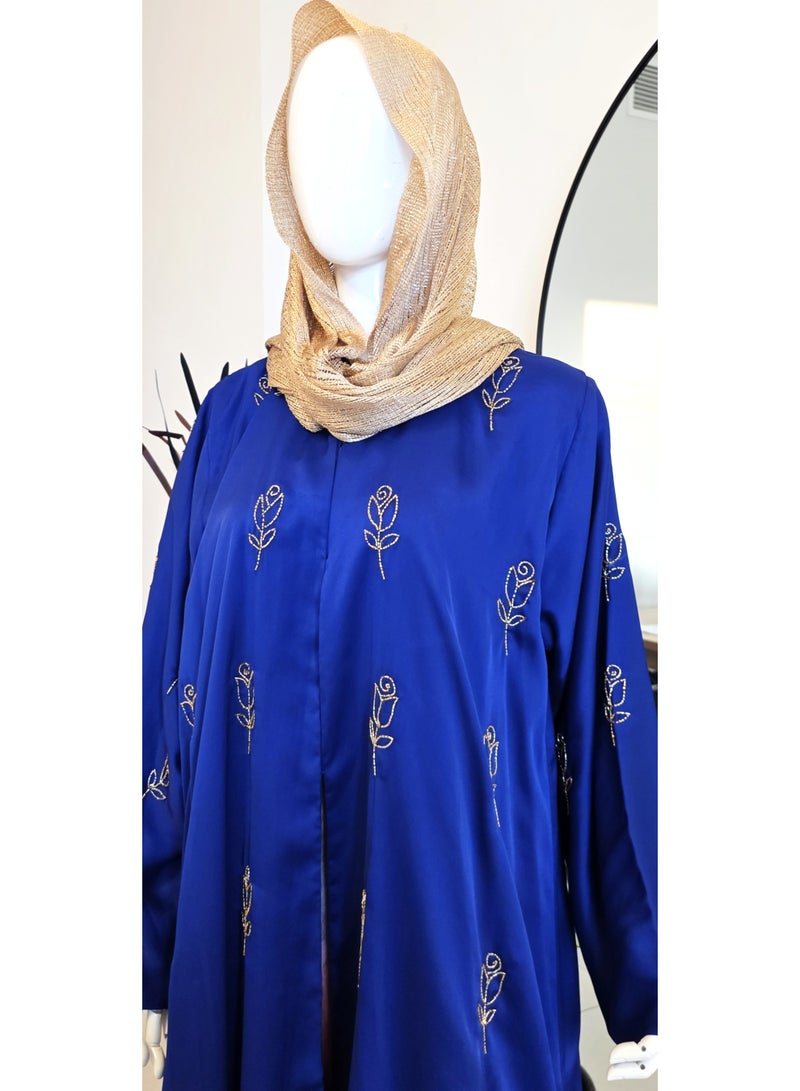 عباية نسائية فاخرة باللون الأزرق الملكي ومطرزة بالورود - زي أنيق ومحتشم للمناسبات - Image 1