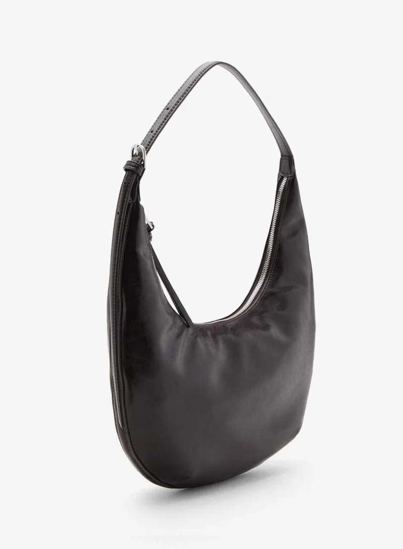 مانجو Medium oval shoulder bag