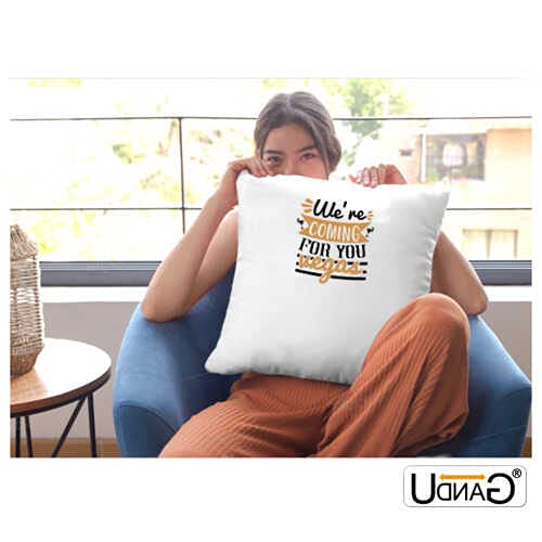 UDNAG White Polyester 'Girls Trip | we re Coming for You Vegas' Pillow Cover [16 Inch X 16 Inch] - Image 2