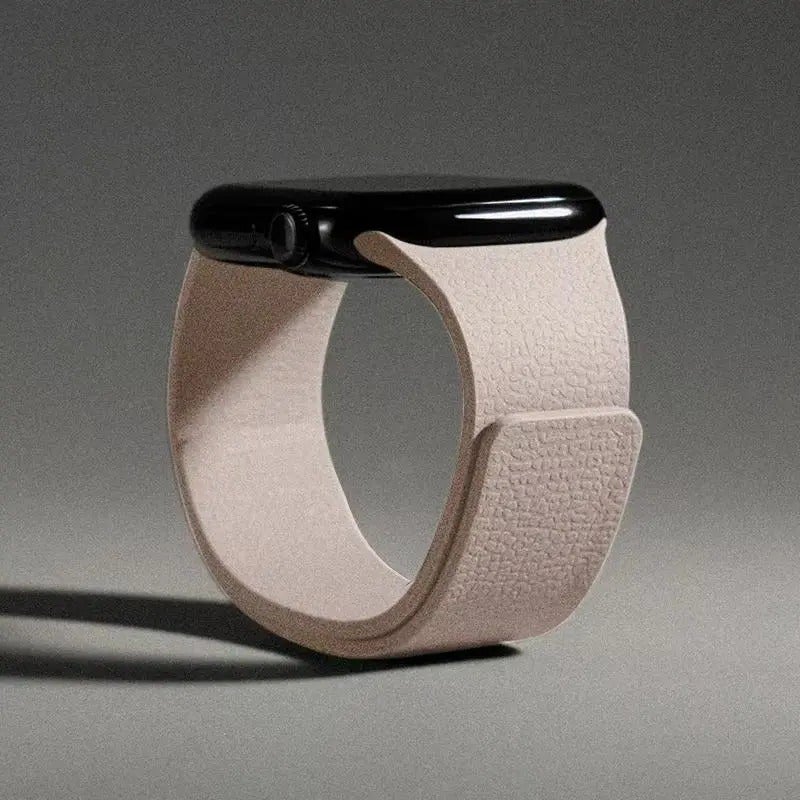 حزام مغناطيسي بتصميم سوار لساعة آبل (40–49مم)، متوافق مع سلسلة iWatch وUltra 2/3 - Image 1