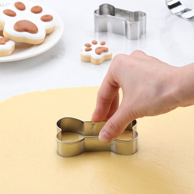 azflyife Dog Bone and Dog Paw Print Cookie Cutters Baking Set  Azflyife 8 Pieces Stainless Steel Metal Biscuit Cookie Mold for Homemade Treats - Image 4