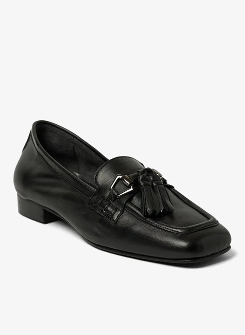 ييزو أحذية موكاسين مسطحة نسائية - أحذية موكاسين سادة سهلة الارتداء لراحة وأناقة يومية