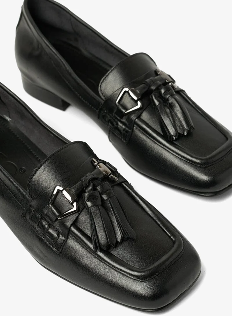 Y.so Women's Flat Moccasins – Solid Slip-On Loafers for Daily Comfort & Style