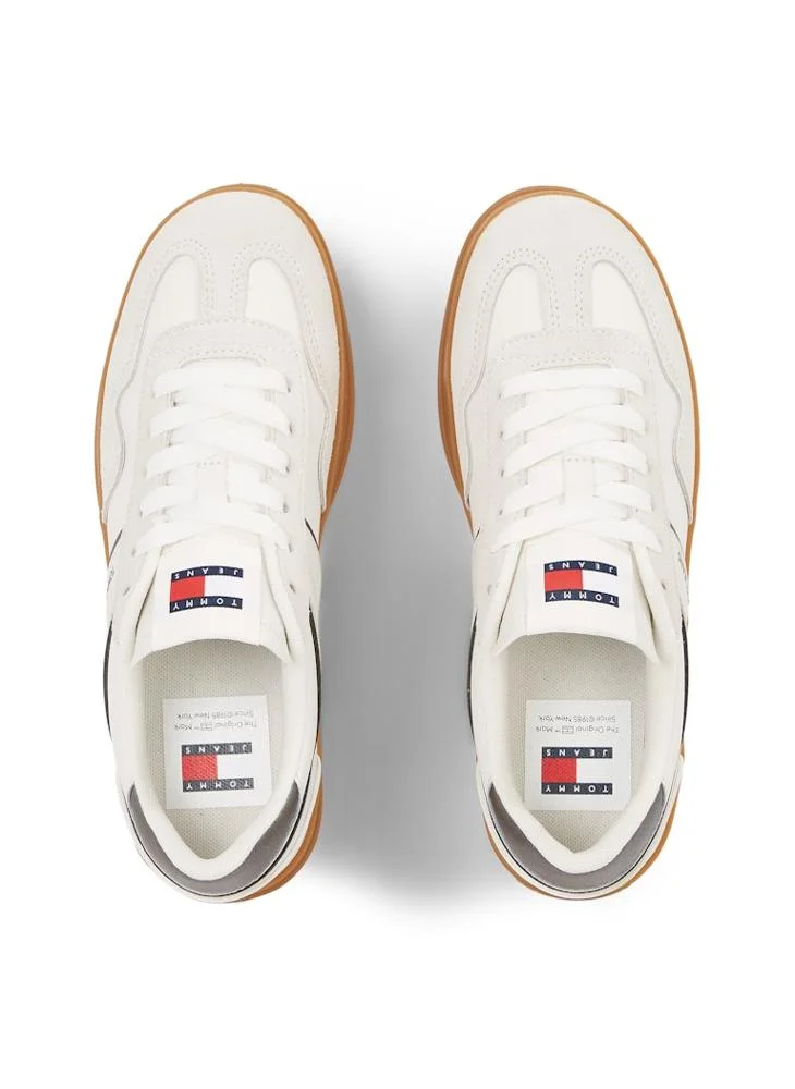 تومي جينز Lace Up Low Top Sneakers