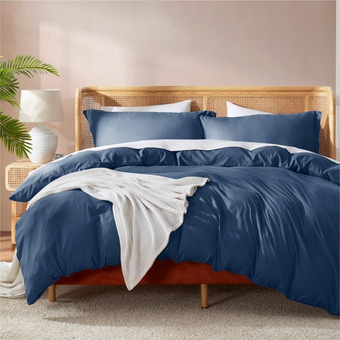 NAVY BLUE CALIFORNIA KING DUVET COVER SETS SOFT DOUBLE BRUSHED CAL KING DUVET COVER 3 PIECE WITH BUTTON CLOSURE 1 DUVET COVER 104X98 INCHES AND 2 PILLOW SHAMS