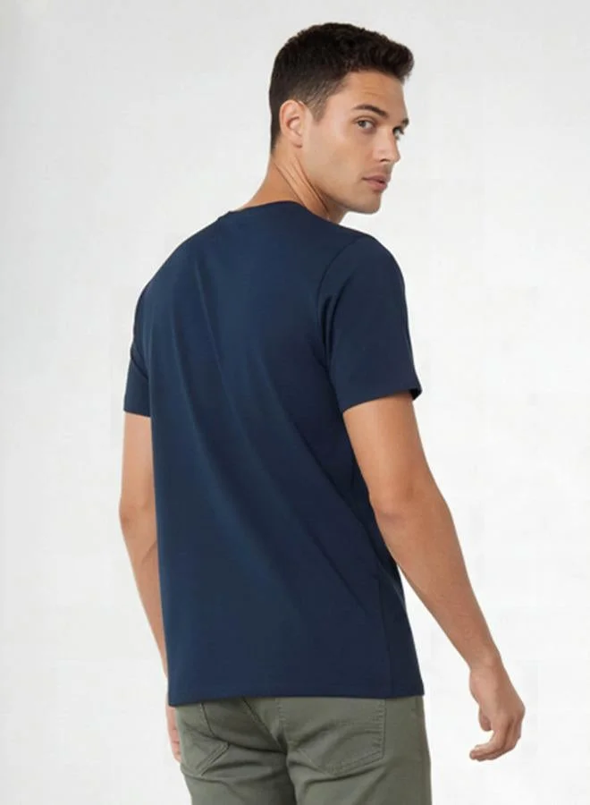 Iconic Iconic Men Slim Fit Crew Neck Short Sleeves Printed T-shirt