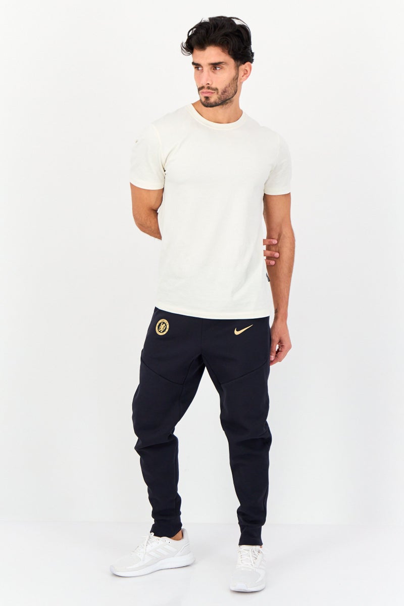 Nike سروال جوجر رياضي ضيق للرجال، أسود - Image 3