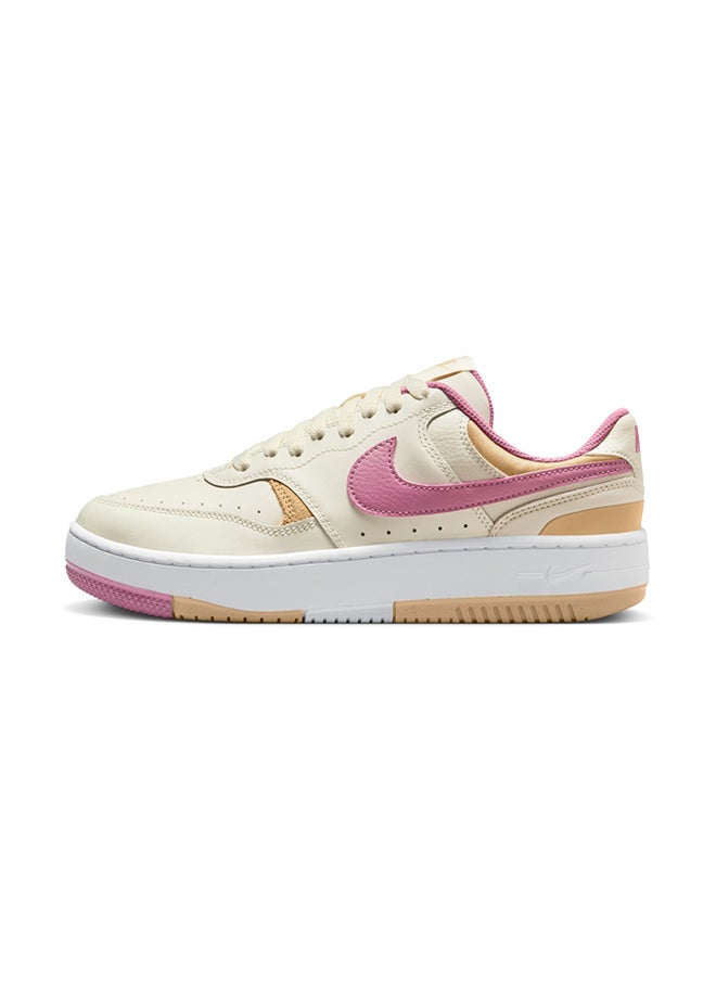 Nike - WMNS Nike Gamma Force - Image 1