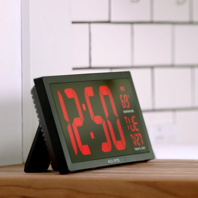Acurite ساعة حائط رقمية LED كبيرة بحجم 14.5 بوصة من أكو رايت مع التاريخ ودرجة الحرارة، مثالية للمنزل أو المكتب (75127M) - Image 3