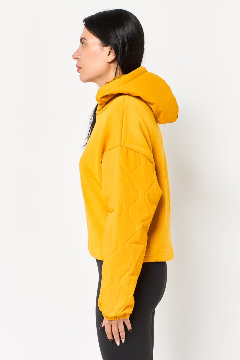 Reebok هودي خارجي طويل الأكمام للنساء، لون خردل - Image 2