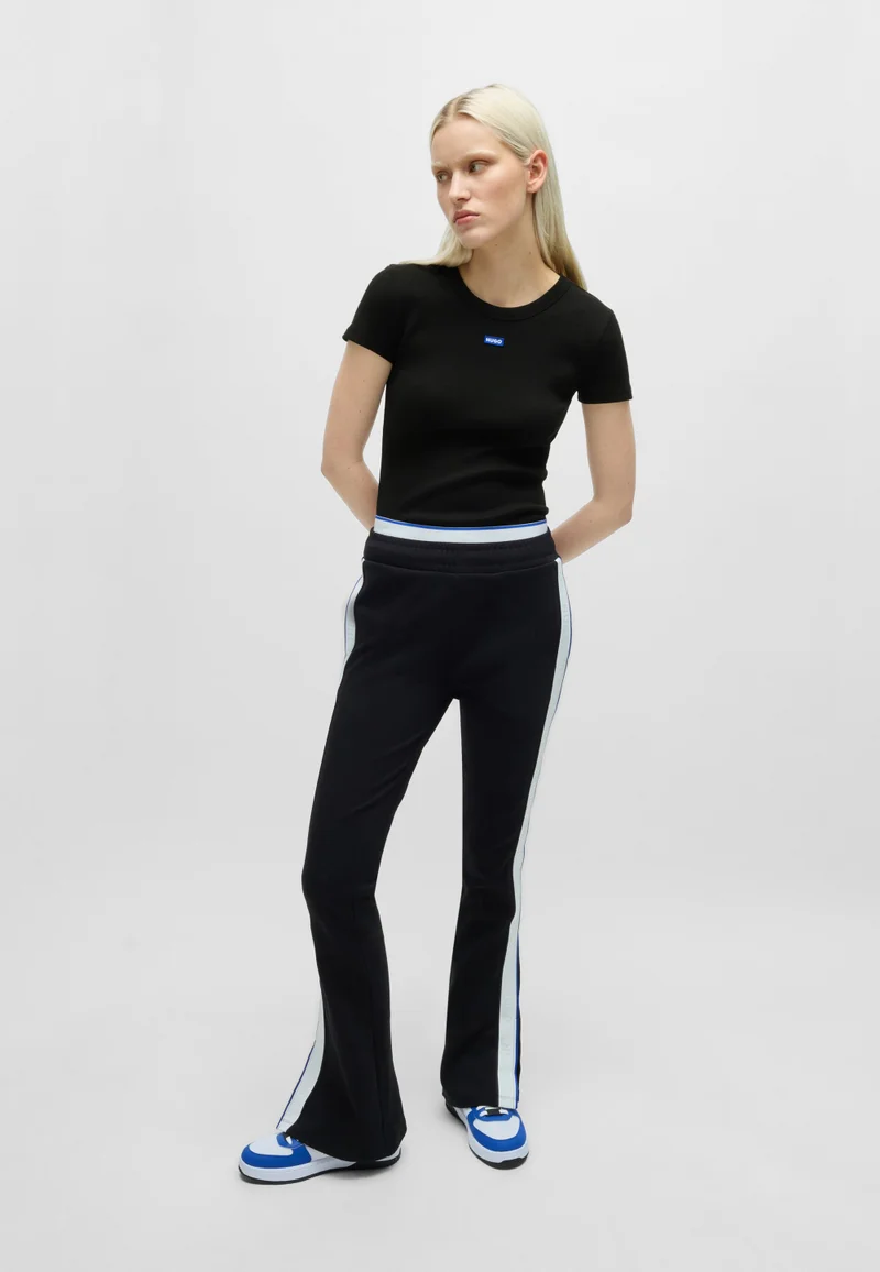 HUGO Slim-fit stretch-cotton T-shirt with blue logo badge