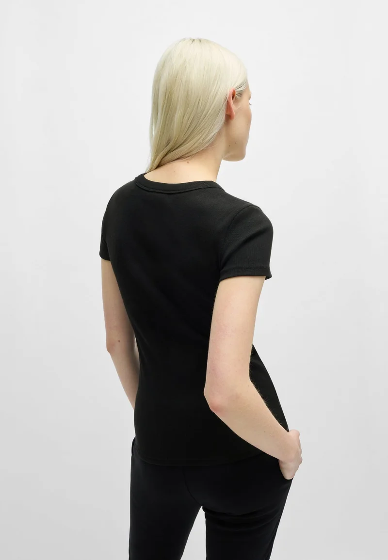 HUGO Slim-fit stretch-cotton T-shirt with blue logo badge