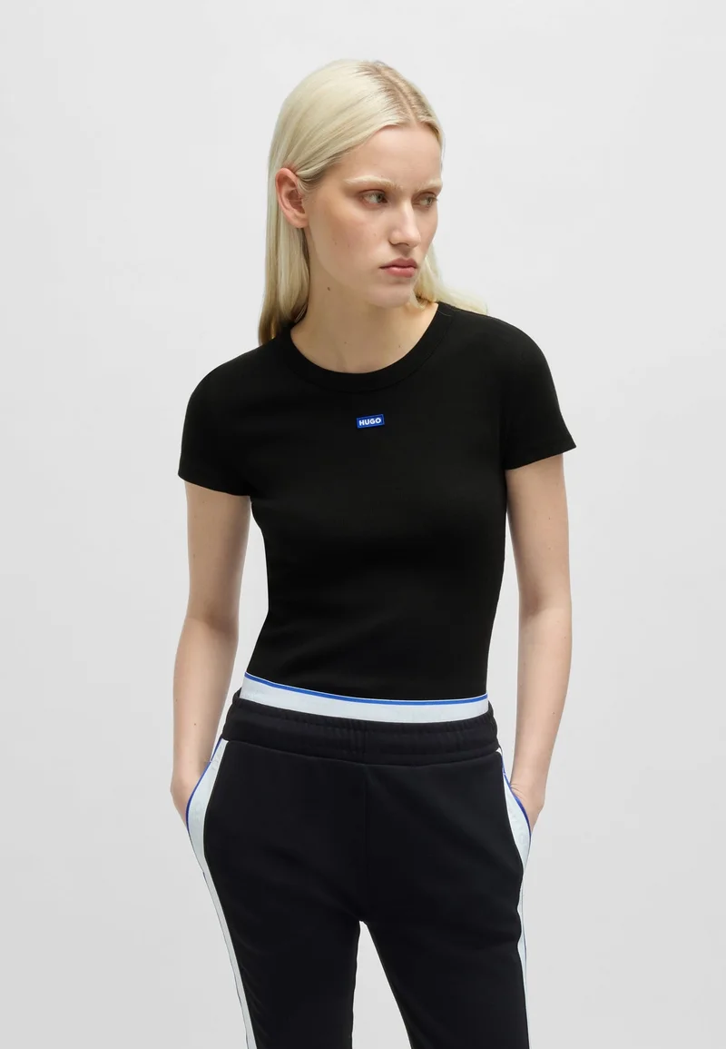 HUGO Slim-fit stretch-cotton T-shirt with blue logo badge