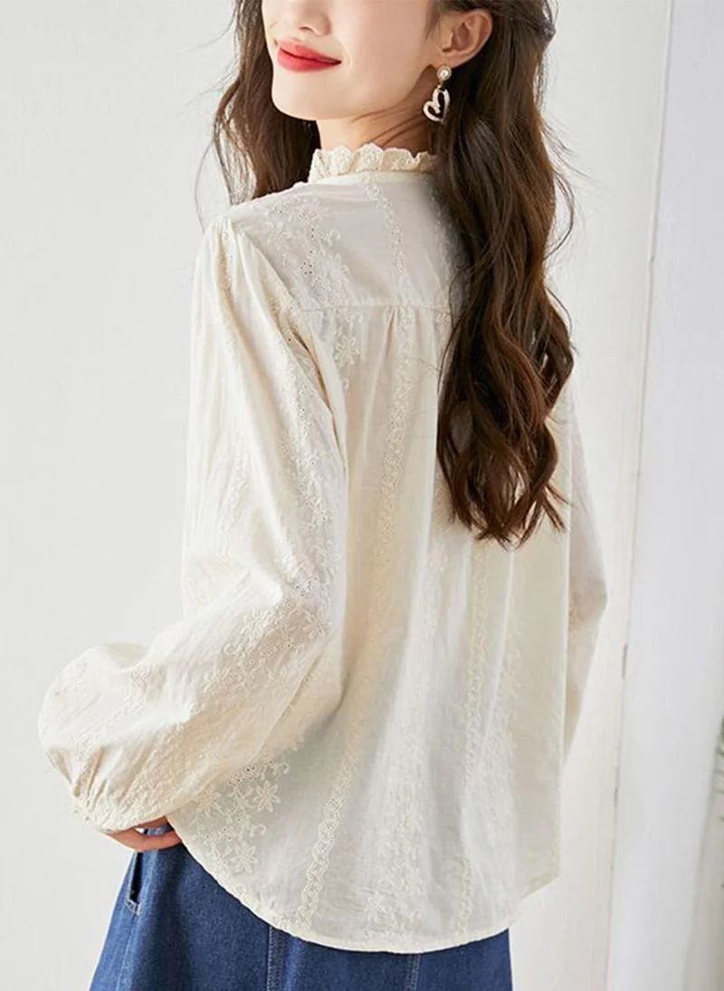 يونيكي Off White Mandarin Collar Long Sleeves Solid Top