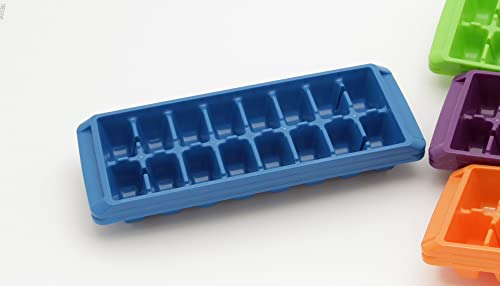 Chef Craft 21846 Select Stack or Nest Ice Cube Tray, 2 pieces, Color May Vary - Image 1