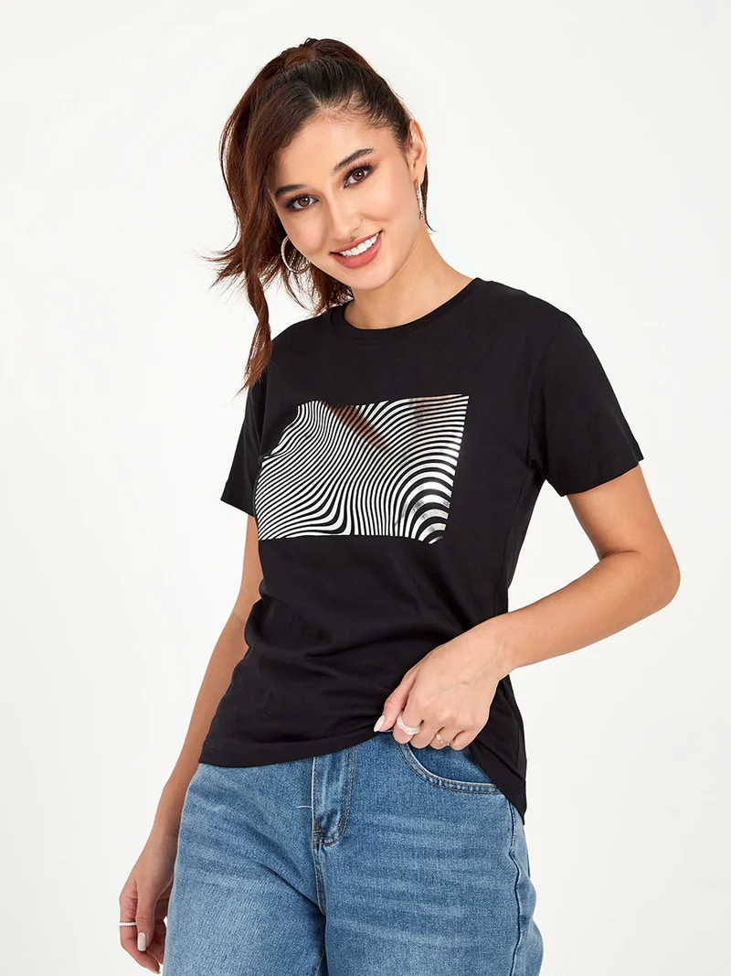 Styli Short Sleeves Foil Print Regular Length T-shirt