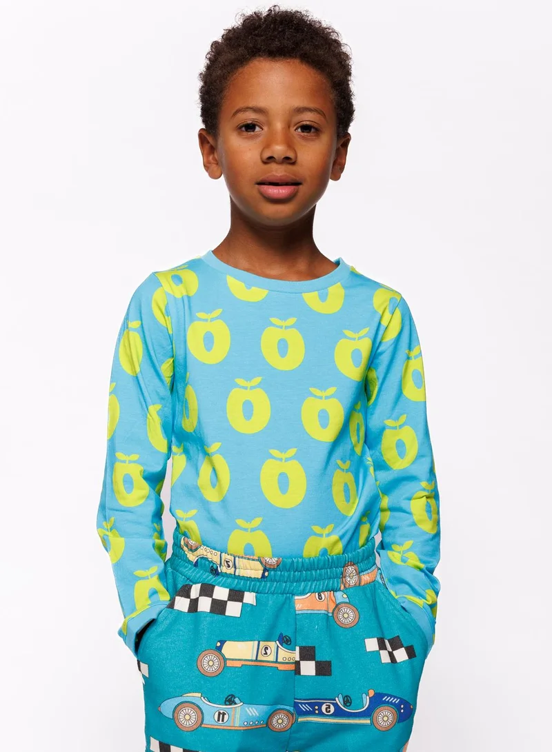 سموفولك بلوزة بأكمام طويلة مع تفاح