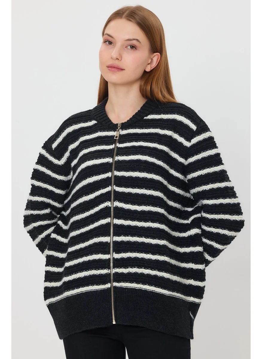 Alexander Gardi Striped Zippered Cardigan