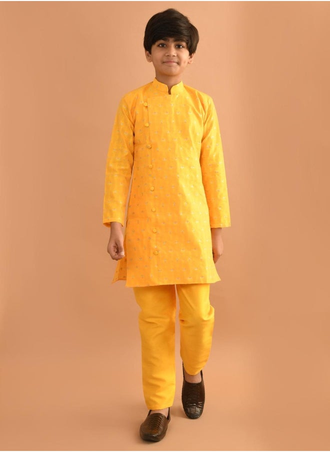LILPICKS - طقم بيجامة كورتا - Image 1