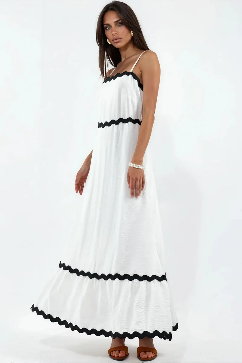 جينيفر Strapless Linen Maxi Dress