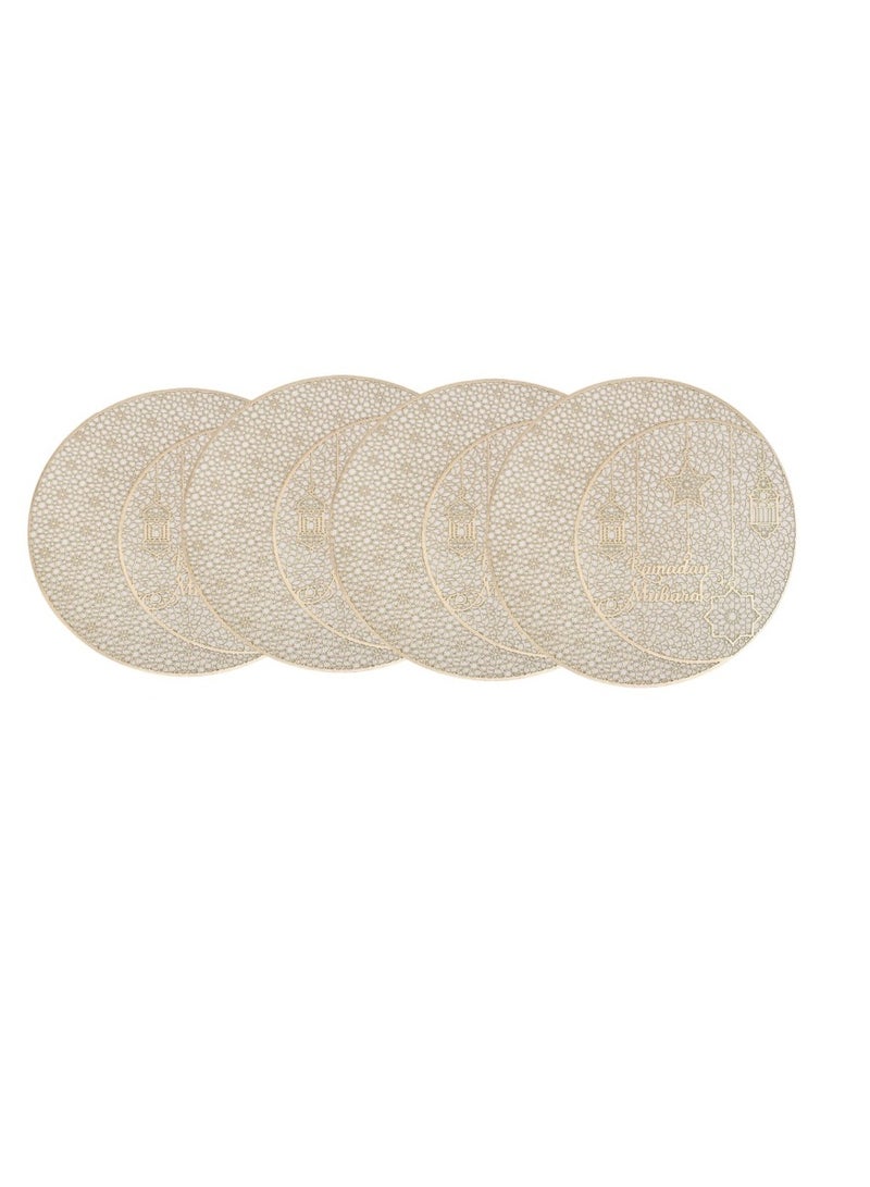 آنا طقم 4 قطع من حصائر الطعام المصنوعة من PVC بزخرفة مشغولة ومقاومة للحرارة والتسخين - Image 1