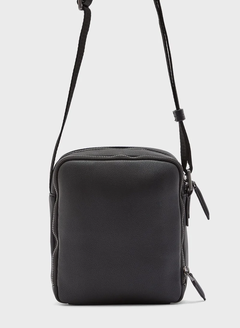 CALVIN KLEIN Task Force Messenger Bag
