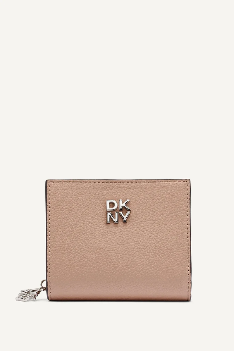 د ك ن ي SARAH BIFOLD ZIP WALLET
