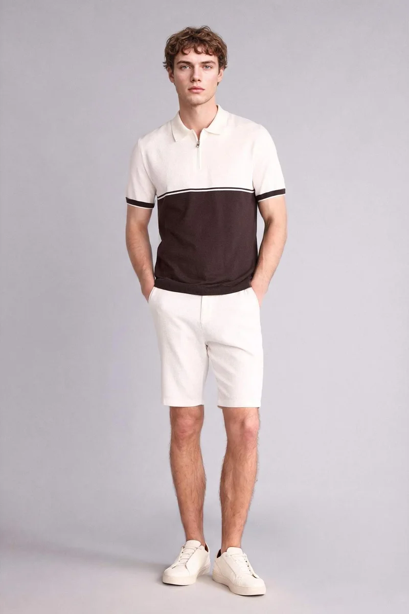 ديفاكتو Standard Fit Polo Collar Short Sleeve Polo T-Shirt