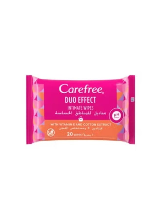 Carefree Duo Effect Intimate Wipes with Vitamin E & Cotton Extract – 20 Wipes - Image 1