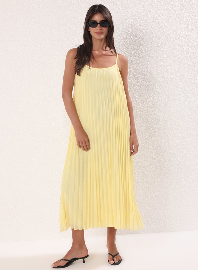 trendyol Light Yellow Straight Slit Tulle Dress A-Line Knitted - Image 2